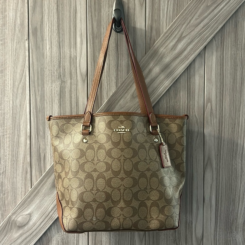 Coach tote